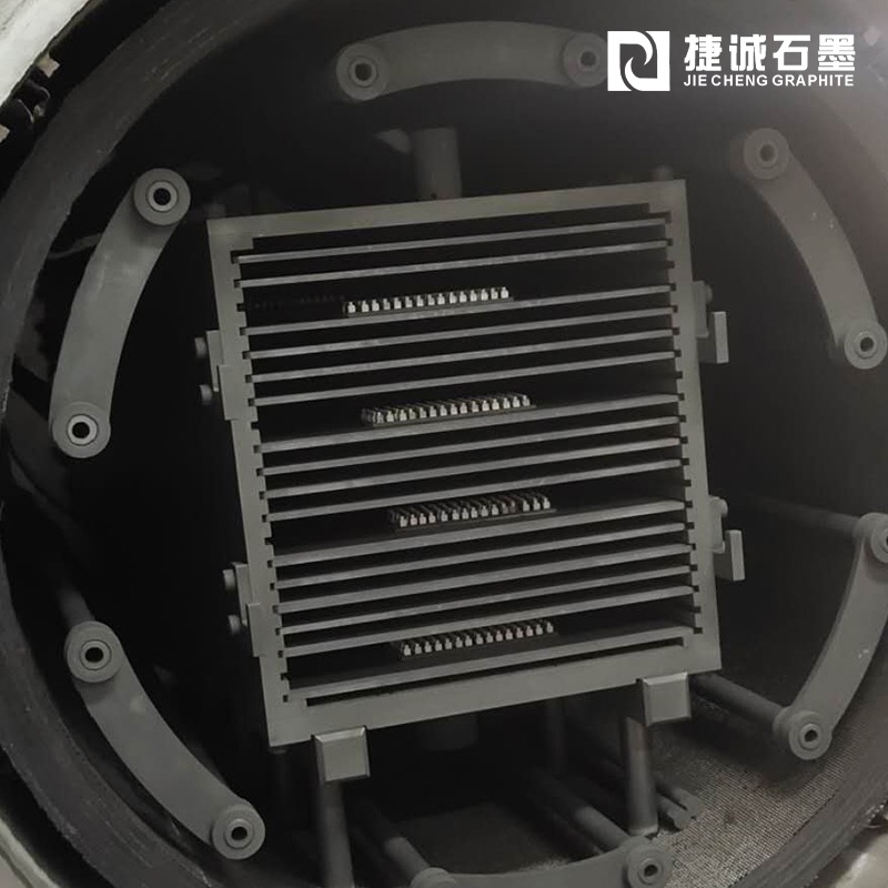 真空爐石墨導(dǎo)電桿的耐腐蝕性如何
