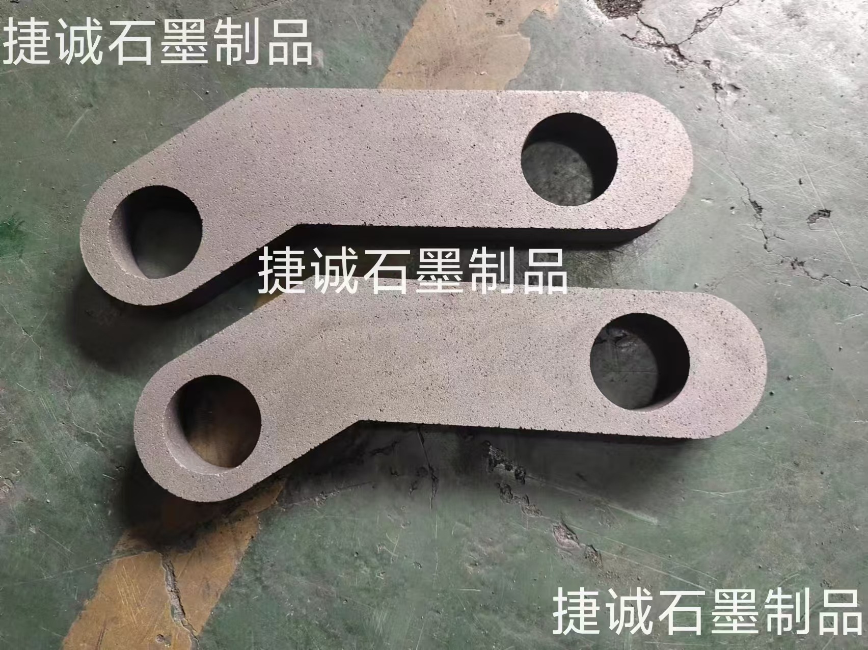石墨零配件：細分適配，完善設備細節的小型石墨部件