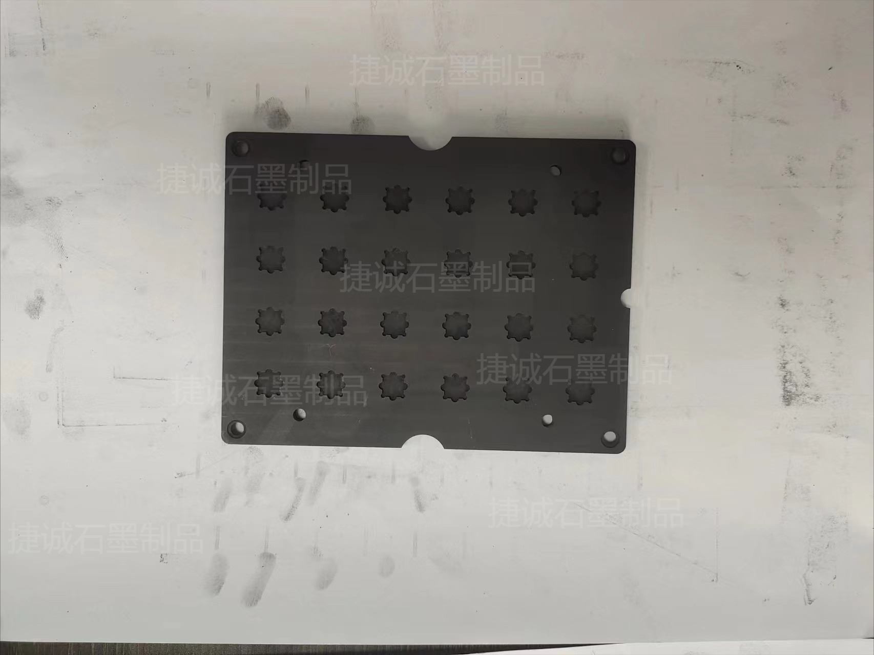 玻封貼片二極管工裝夾具的涂層應(yīng)該如何處理